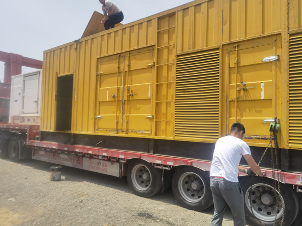 西固除了负载情况和发动机维护，还有哪些因素会影响 200kw 柴油发电机的油耗？