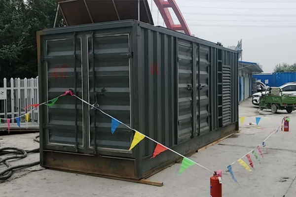 西固发电机租赁空气滤清器多久更换一次？