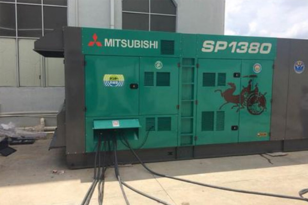 西固为什么有些柴油发电机组的输出电压可以调节？